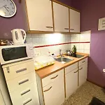 Casa Erceg Vincit Omnia スクラーディン