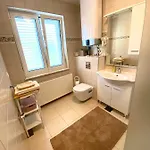 ゲストハウス Casa Erceg Vincit Omnia 3*