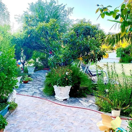 Casa Erceg Vincit Omnia Pensión Skradin