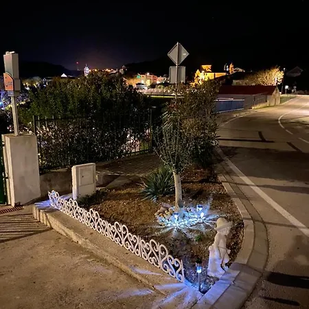 Casa Erceg Vincit Omnia Penzion 3*