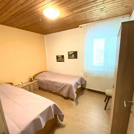 Casa Erceg Vincit Omnia 게스트하우스 3*