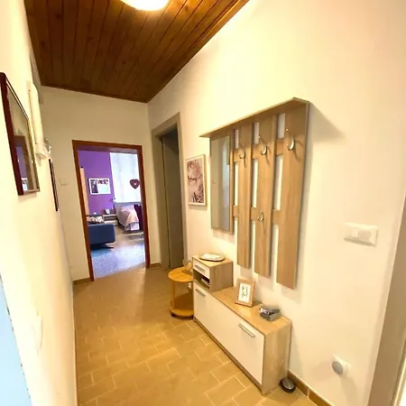 Casa Erceg Vincit Omnia