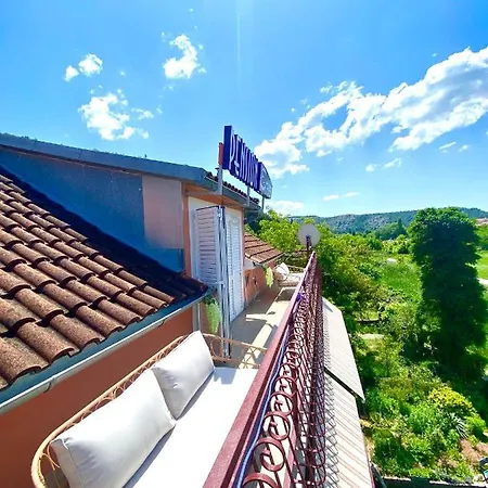 Гостевой дом Casa Erceg Vincit Omnia