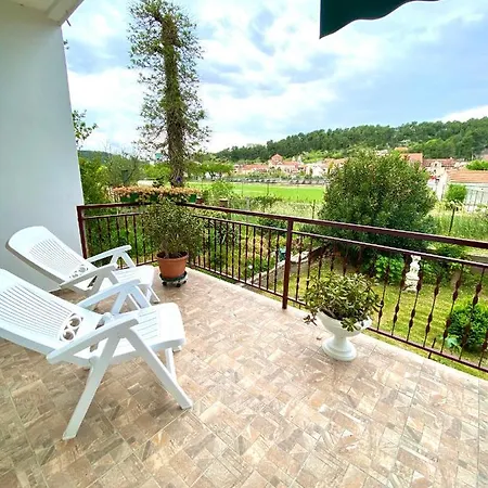 Casa Erceg Vincit Omnia Penzion 3*