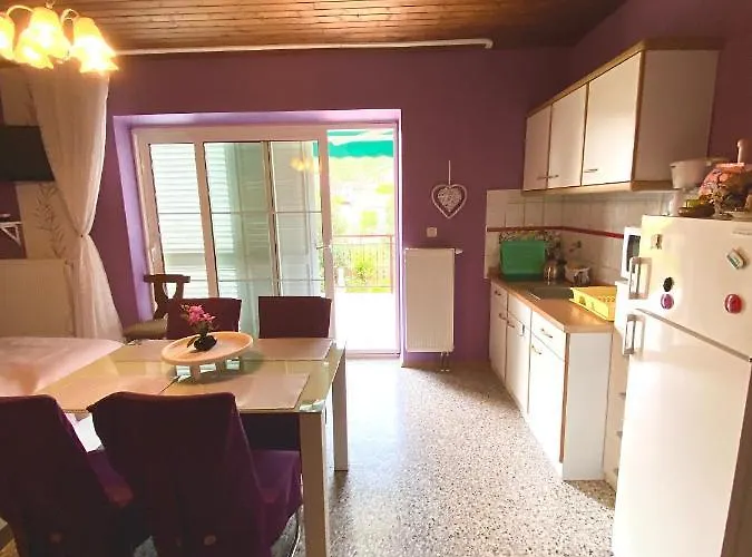 Vendégház Casa Erceg Vincit Omnia 3*