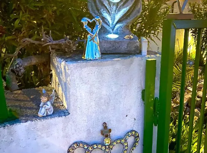 Guest house Casa Erceg Amor Vincit Omnia 3*