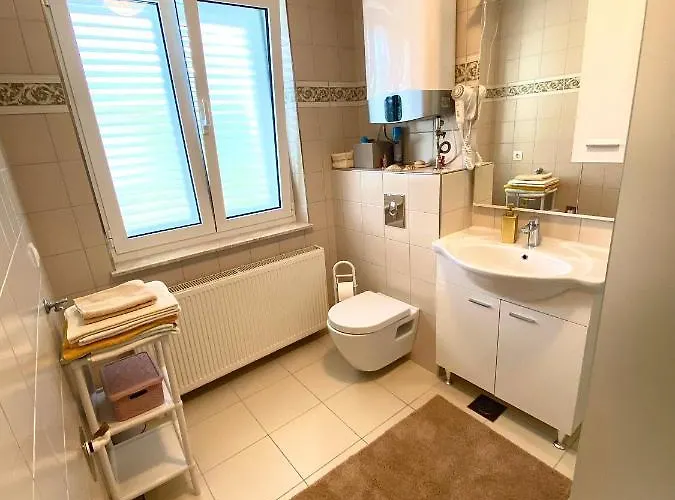 Guest house Casa Erceg Amor Vincit Omnia 3*